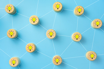 《一本好书》读书会主持词