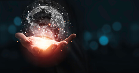 不向命运低头的名人事例