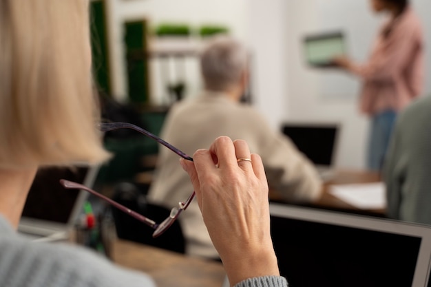 罗宾范佩西的资料！