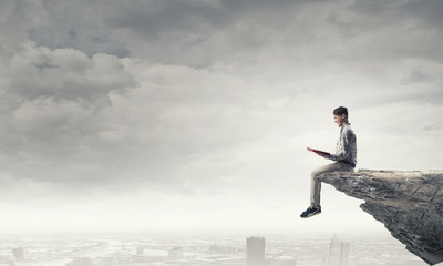 医疗机构应定期开展手卫生的全员培训医务人员应掌握什么和正确的手卫生方法