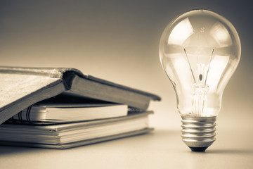 医疗机构应定期开展手卫生的全员培训医务人员应掌握什么和正确的手卫生方法